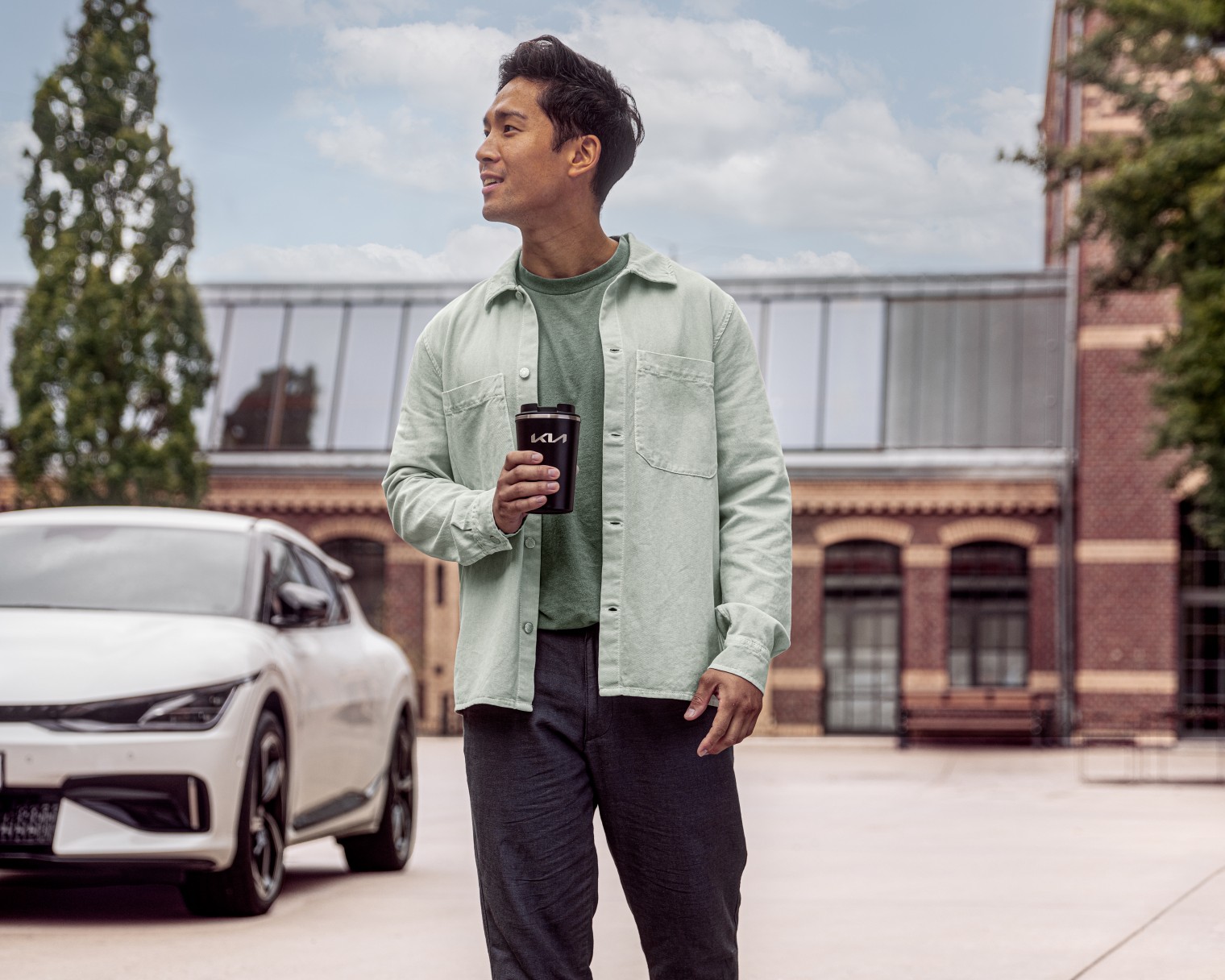 66951ADE4601_IM_Kia_travel_mug_05_rgb_72